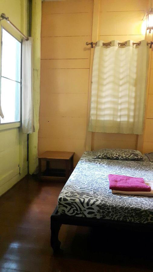 הוסטל Phra Nakon Bangkok House מראה חיצוני תמונה